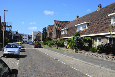 904521 Gezicht op de huizen Groen van Prinstererstraat 5 (rechts) -hoger te Utrecht.